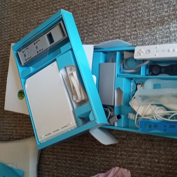 WII WORKOUT SYSTEM - Picture 9 of 9